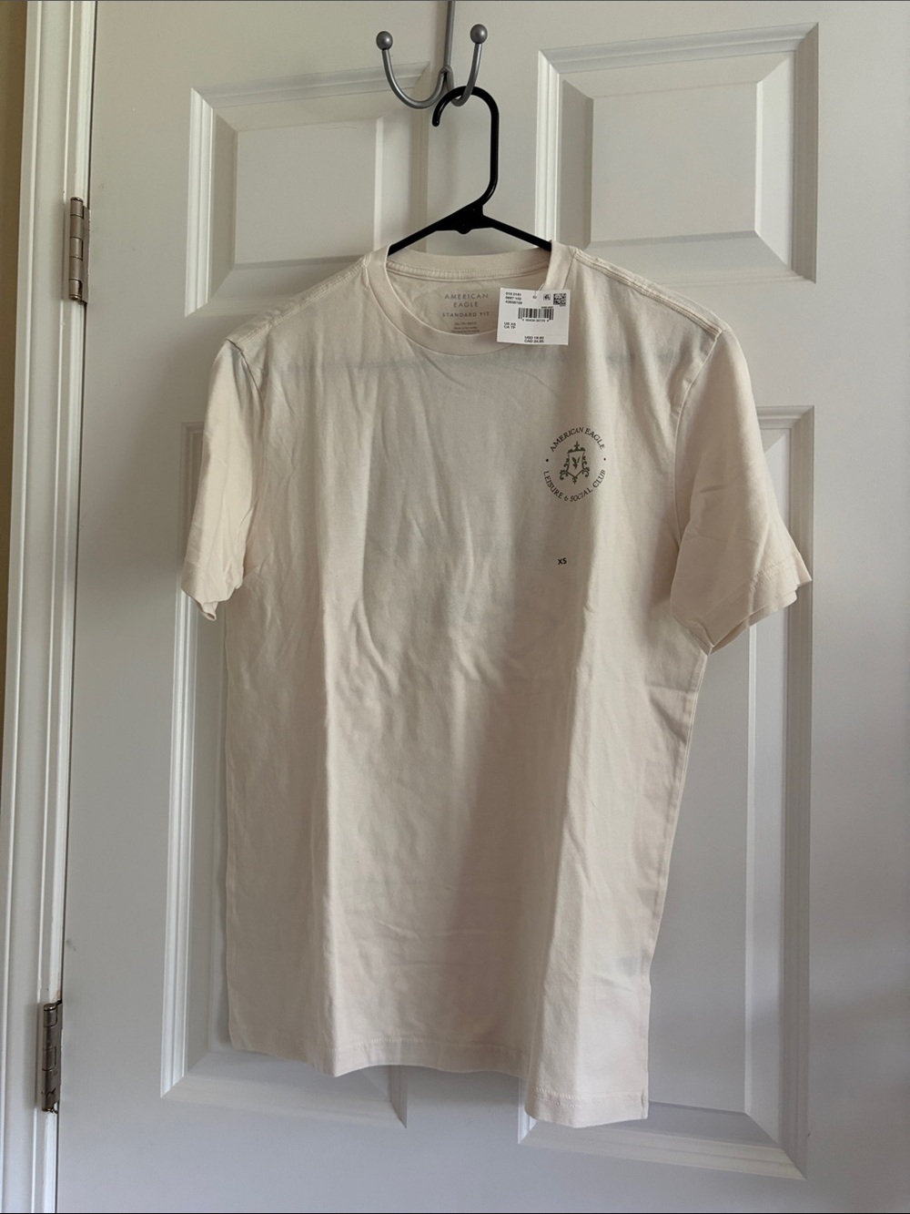 American Eagle Outfitters Cream Short-Sleeve Logo Tee